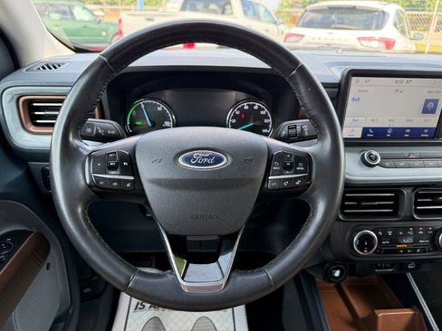 Used 2023 Ford Maverick Lariat w/ Lariat Luxury Package FWD image 31