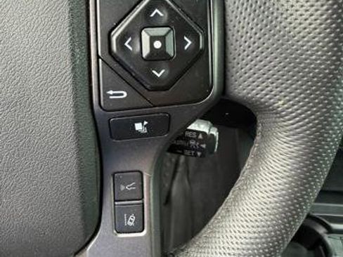 Used 2023 Toyota Tacoma TRD Off-Road AWD/4WD image 14