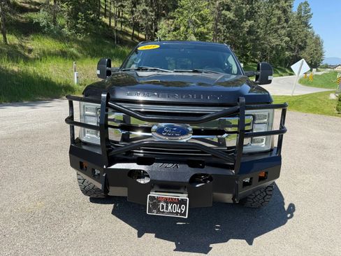 Used 2019 Ford F350 Lariat w/ Lariat Ultimate Package AWD/4WD image 2