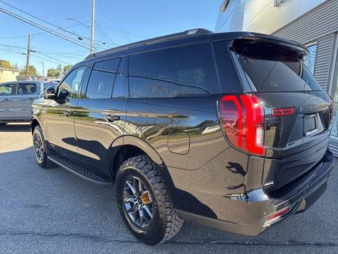 New 2025 Ford Expedition Tremor image 8
