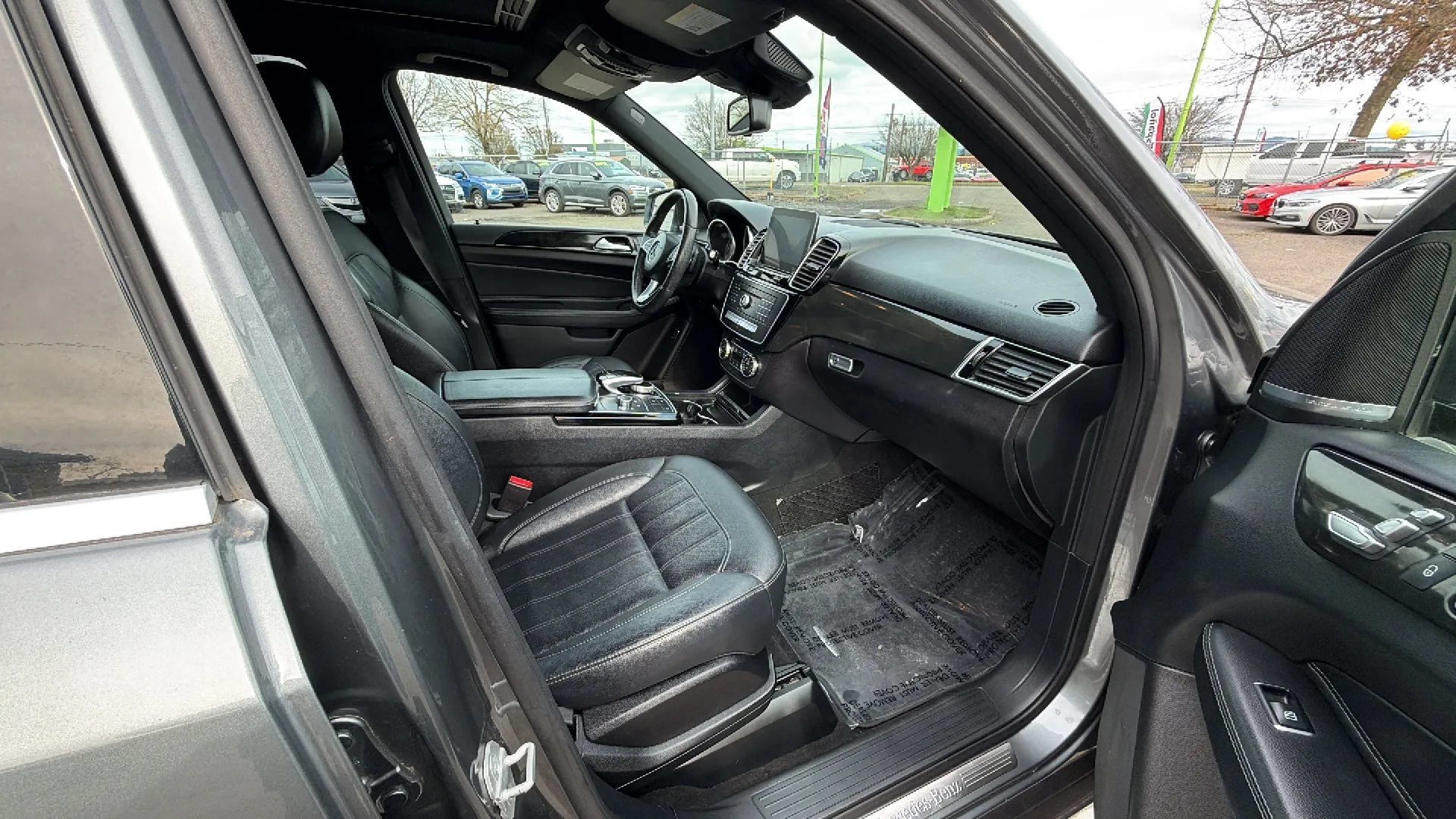 Used 2017 Mercedes-Benz GLE 350 4MATIC image 17