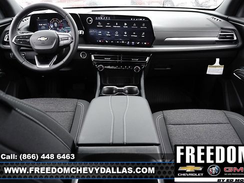 New 2026 Chevrolet Traverse LT w/ LPO, Floor Liner Package image 11