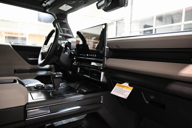 New 2026 GMC Hummer EV SUV AWD/4WD image 12