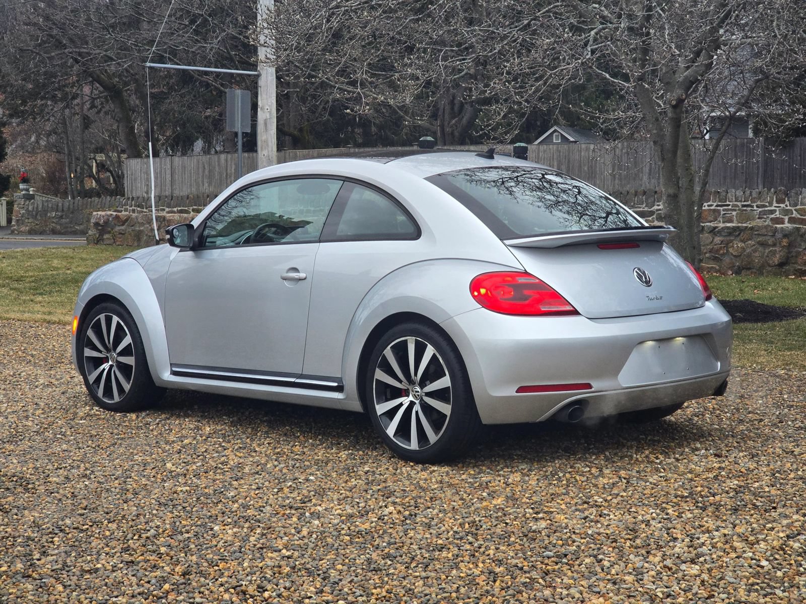 Used 2012 Volkswagen Beetle Turbo FWD image 5