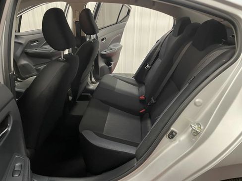 Used 2025 Nissan Versa SV w/ Trunk Package FWD image 33