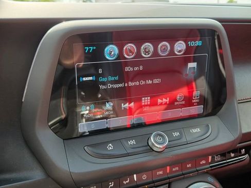 Used 2017 Chevrolet Camaro SS image 27