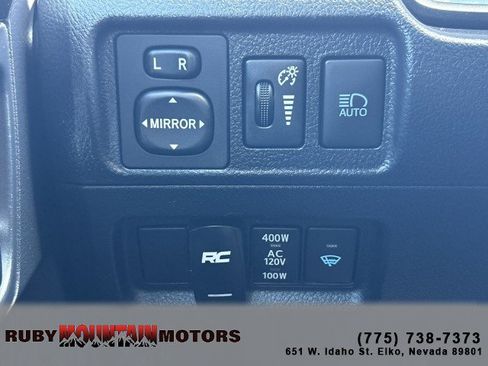 Used 2023 Toyota 4Runner TRD Off-Road Premium w/ Moonroof Package AWD/4WD image 15
