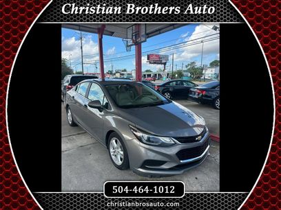Used 2017 Chevrolet Cruze LT