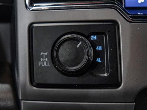 Used 2022 Ford F250 King Ranch w/ King Ranch Ultimate Package AWD/4WD image 29