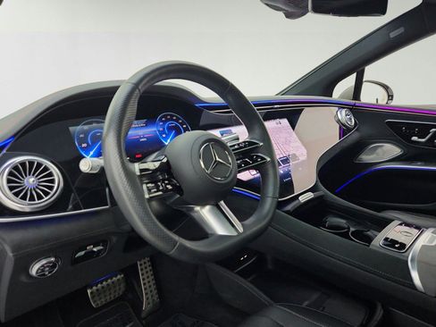 Certified 2023 Mercedes-Benz EQS 580 4MATIC Sedan image 16