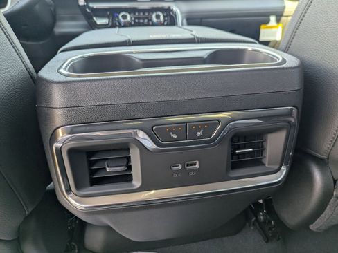 New 2026 GMC Sierra 1500 Denali w/ Denali Reserve Package image 24
