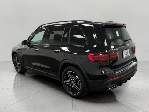 Certified 2025 Mercedes-Benz GLB 250 4MATIC image 7