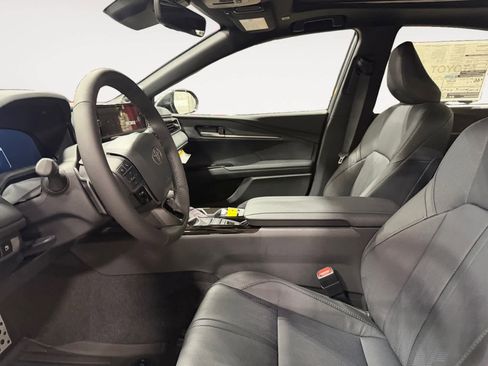 New 2026 Toyota Camry XSE FWD image 9