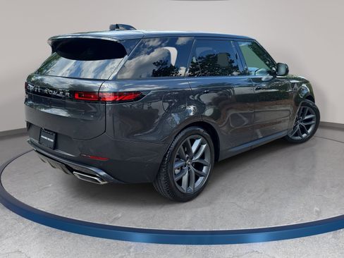 Certified 2025 Land Rover Range Rover Sport SE AWD/4WD image 5