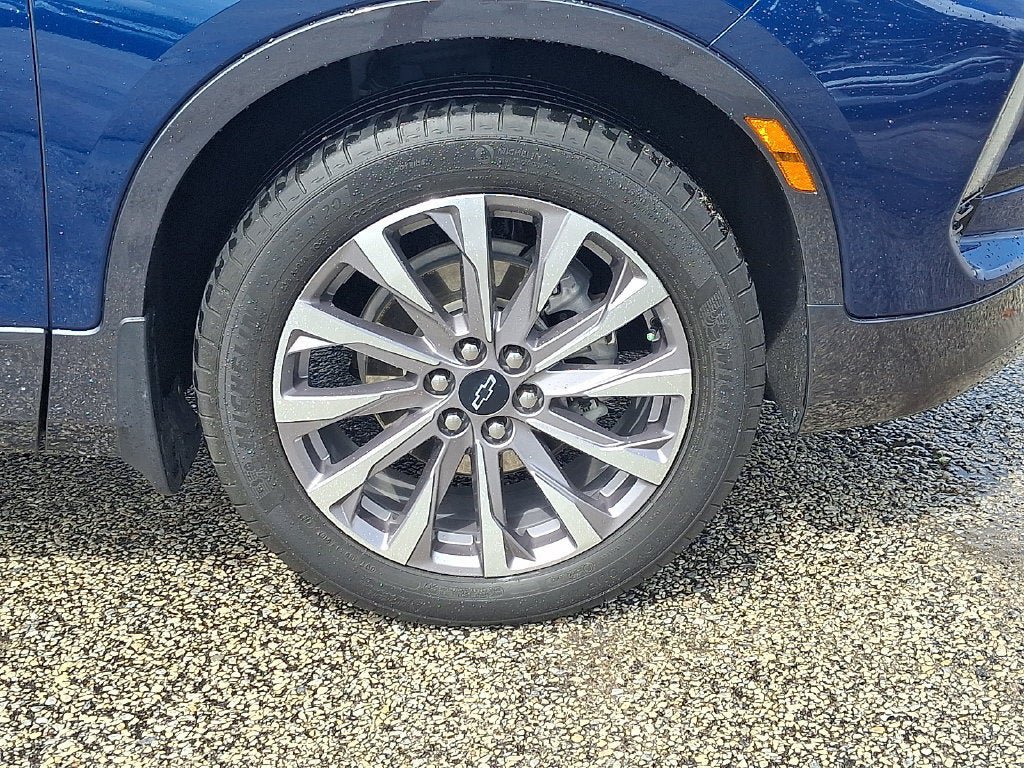 Certified 2023 Chevrolet Blazer Premier FWD image 10