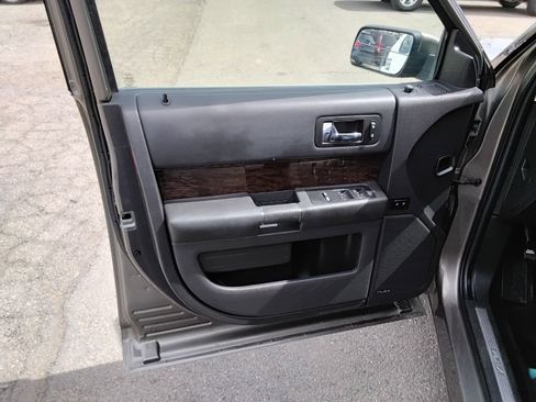 Used 2013 Ford Flex Limited image 10