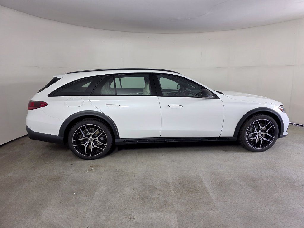New 2027 Mercedes-Benz E 450 4MATIC All-Terrain Wagon image 3