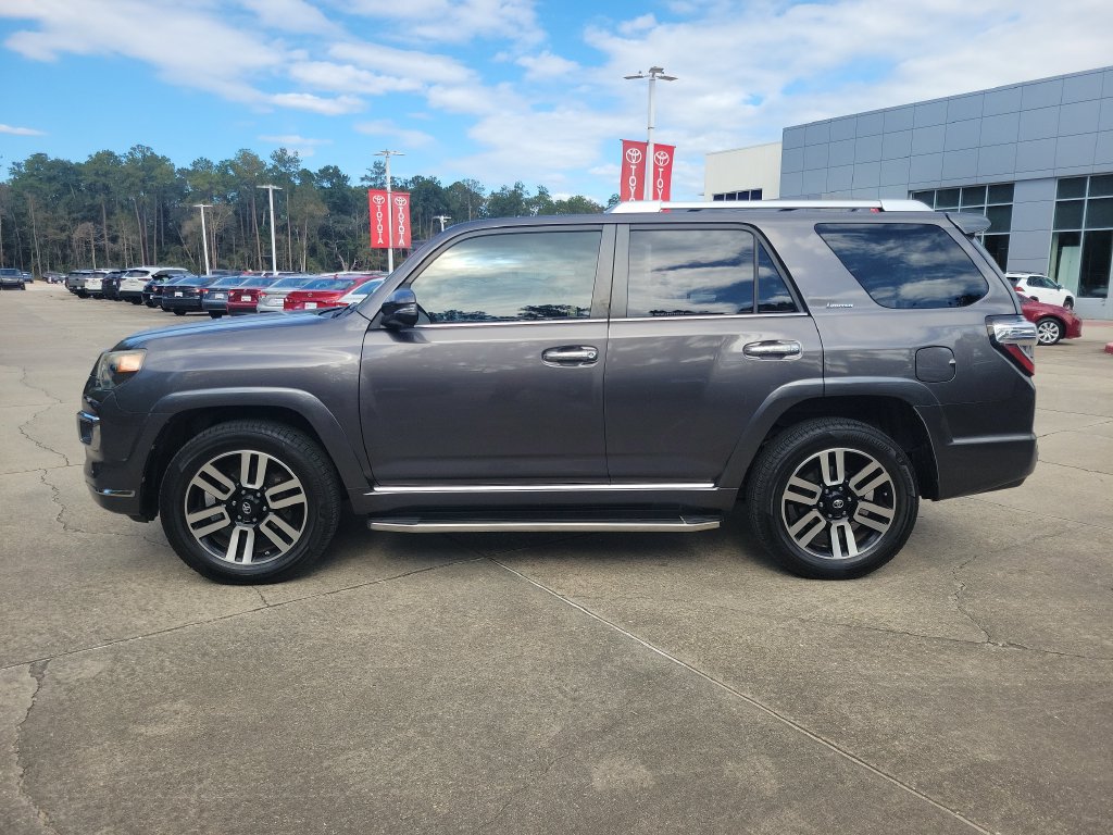 Used 2015 Toyota 4Runner Limited AWD/4WD image 2