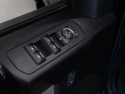 Used 2019 Ford F150 Lariat AWD/4WD image 17
