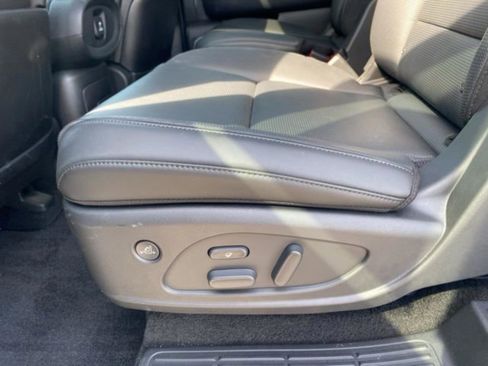 Certified 2026 Hyundai Palisade Calligraphy FWD image 33