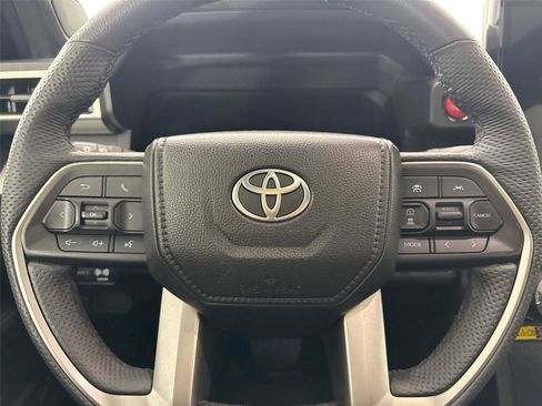 Used 2024 Toyota Tacoma TRD Off-Road w/ TRD Off Road Premium Package AWD/4WD image 16