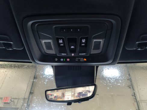 Used 2022 GMC Sierra 1500 Denali Ultimate AWD/4WD image 14
