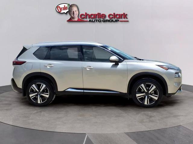Certified 2023 Nissan Rogue Platinum w/ Platinum Premium Package FWD image 6