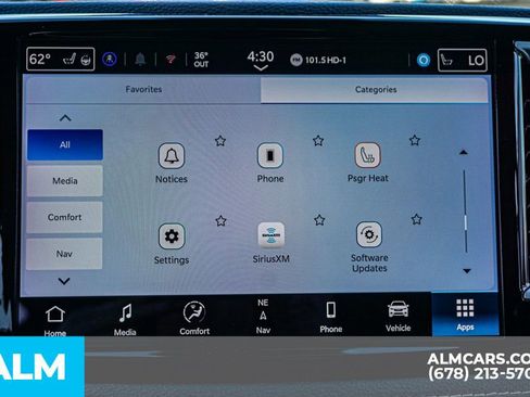 Used 2024 Chrysler Pacifica Select image 44