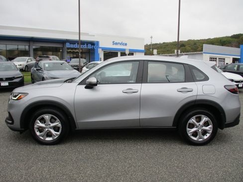 Certified 2023 Honda HR-V LX image 8