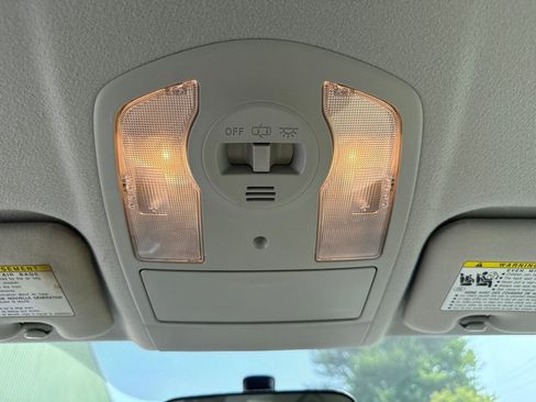 Used 2011 Toyota Prius Two FWD image 23