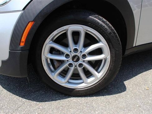 Used 2015 MINI Cooper Countryman FWD image 9
