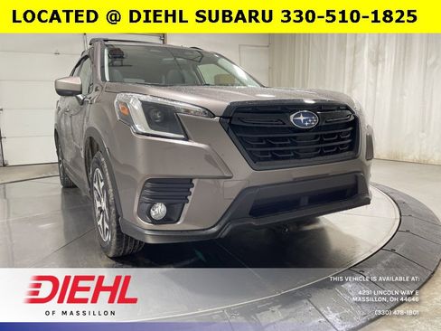 Used 2022 Subaru Forester Premium image 1