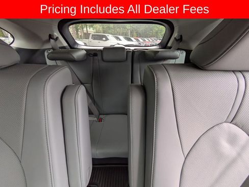 New 2026 Toyota Highlander Limited AWD/4WD image 16