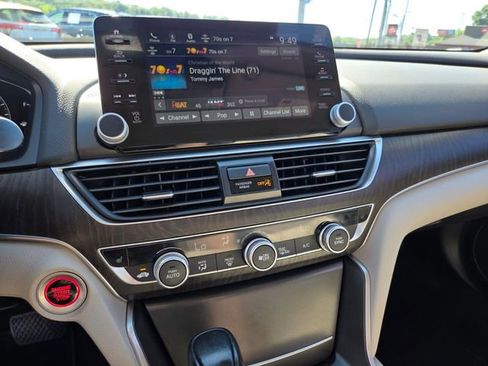 Used 2022 Honda Accord EX-L image 25