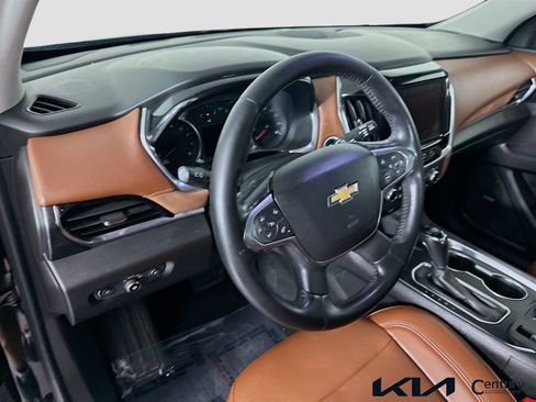 Used 2018 Chevrolet Traverse High Country AWD/4WD image 9
