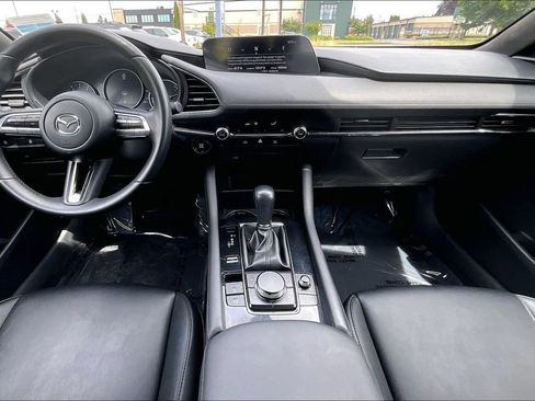 Used 2019 MAZDA MAZDA3 Sedan FWD image 16