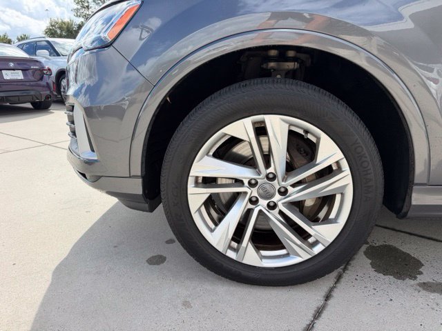 Used 2020 Audi Q7 3.0T Premium AWD/4WD image 10