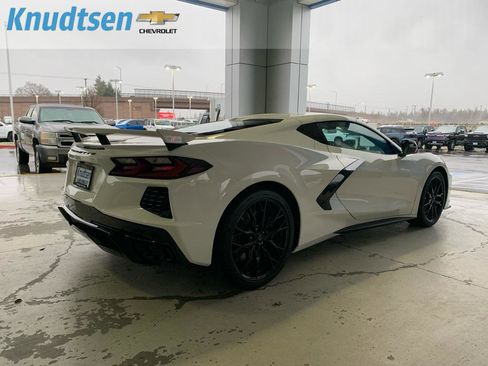 New 2026 Chevrolet Corvette Stingray Premium Cpe w/ Z51 Performance Package RWD image 7