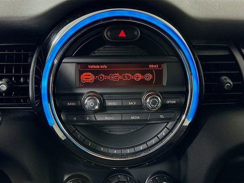 Used 2015 MINI Cooper S FWD image 13