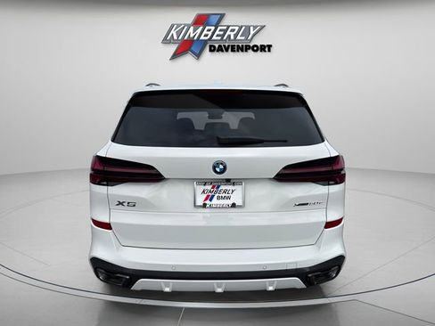 New 2026 BMW X5 xDrive50e w/ M Sport Package AWD/4WD image 4