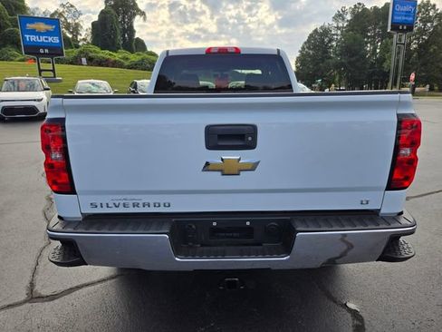 Used 2018 Chevrolet Silverado 1500 LT AWD/4WD image 7