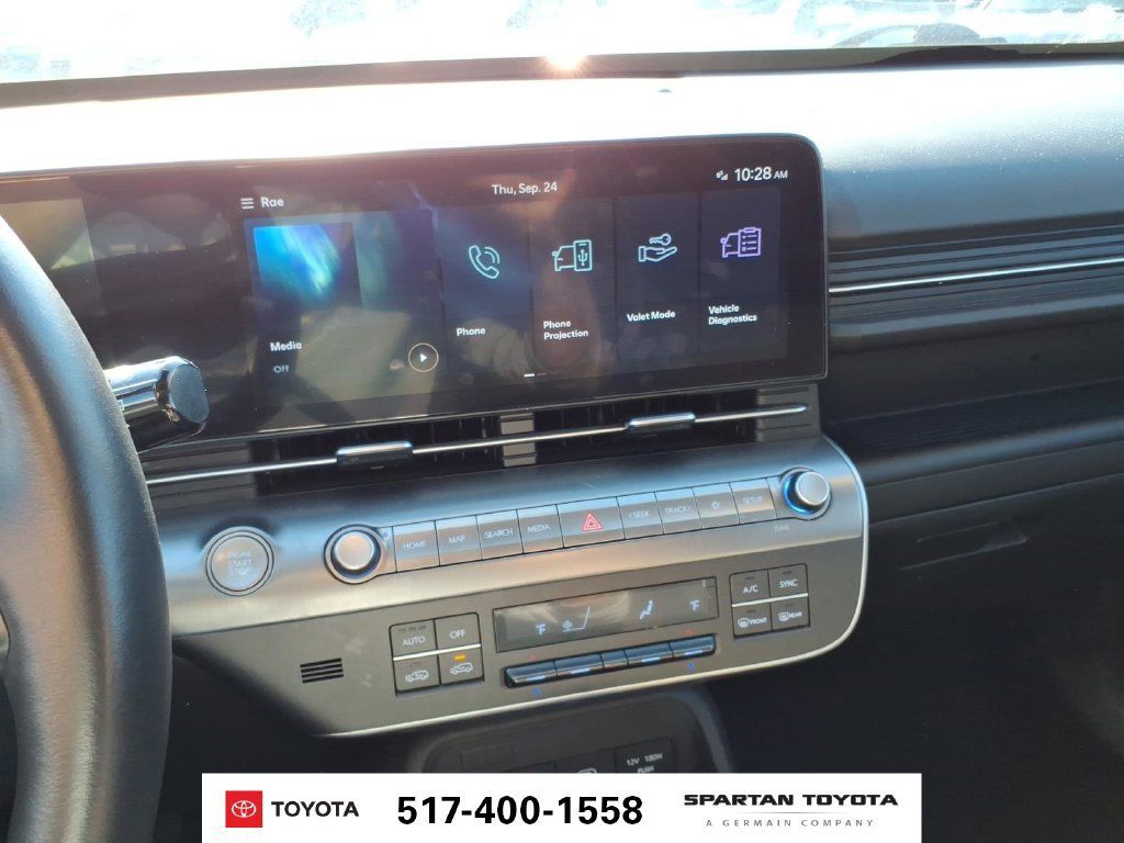 Used 2024 Hyundai Kona SEL AWD/4WD image 21
