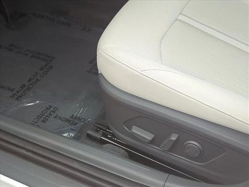 New 2025 Hyundai Sonata SEL image 4