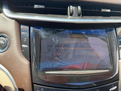 Used 2015 Cadillac XTS Luxury FWD image 22