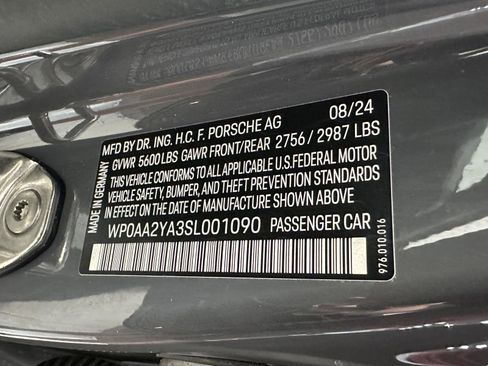 Certified 2025 Porsche Panamera 4 image 18