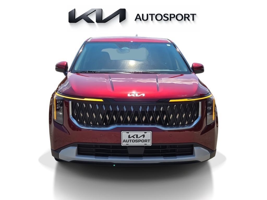 Certified 2025 Kia Carnival FWD image 2