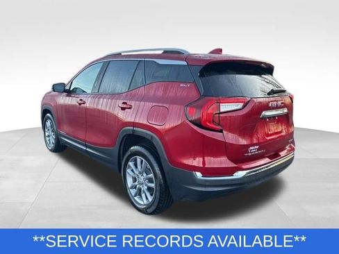 Used 2024 GMC Terrain SLT w/ LPO, Cargo Package image 3