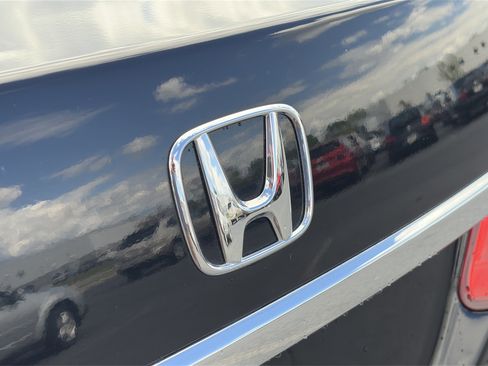 Used 2013 Honda Accord LX image 10