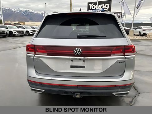 Used 2024 Volkswagen Atlas SE image 6