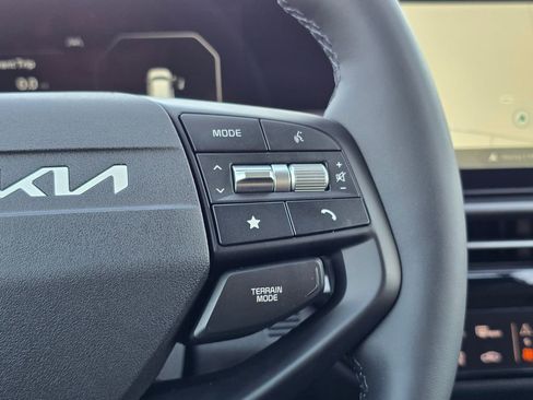 New 2026 Kia Sportage SX image 33